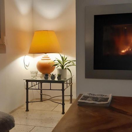 1 Chambre Double "Le Devenir" Saint-Julien-les-Villas 外观 照片